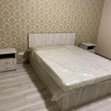 Угорська вул., 17