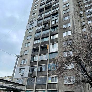 Академіка Янгеля вул., 21