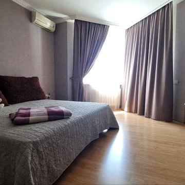 Продаж квартири Харківське шосе 152