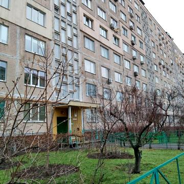 Павла Тичини просп., 12-А