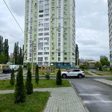 Рогатинська Левада, 22