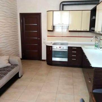 Продаж 1 кімнатної квартири вул.Петра Калнишевського 7