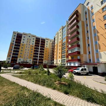 Трудова вул., 7/9