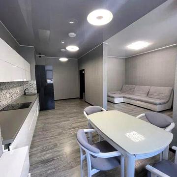 Сдам большую евродвушку Аркадия ЖК Гагаринский БАЛКОН можно с животным