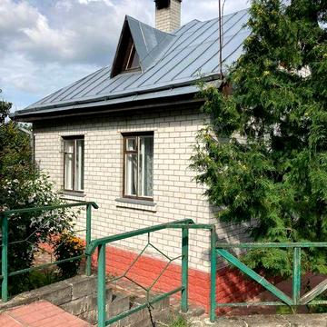 Затишний дім в Седневі