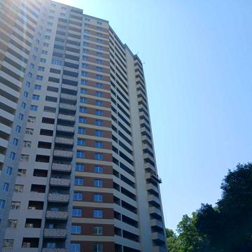 Продам 3 кімнатну квартиру 87 метрів з видом на приватний сектор ЖК Family аnd Friends