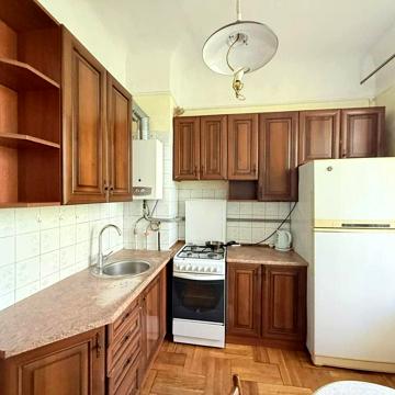 Соборна вул., 19