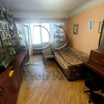 Русанівська набережна вул., 10/1