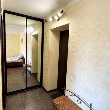 Центр однокімнатна