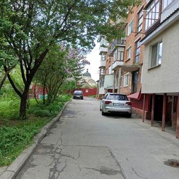 2 кімнатна квартира в центрі міста