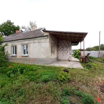 Центральна, 3