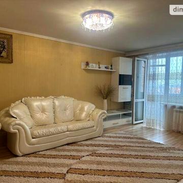 Довгострокова оренда 2к Квартира Галини Мазепи (Ковалевської Софії) вулиця