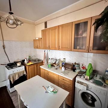 Пекарська вул., 41