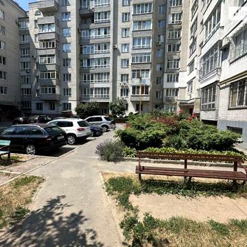 Довгострокова оренда 3к Квартира Академіка Ющенка вулиця ЖК Микрорайон Подолье