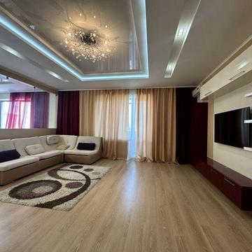 Сдам 2 комнатную квартиру 100м2 ЖК Ляпунова,16 Авантаж