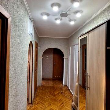 3кім Квартира вул Корольова