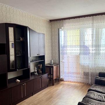 Продам велику 3 кімнатну квартиру з ремонтом