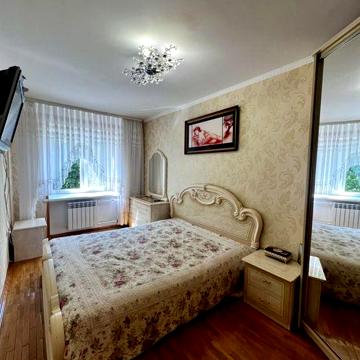 Продам двох кімнатну квартиру по вул. Котляревського