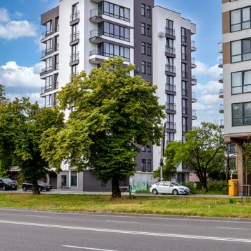 Пасічна вул., 94б