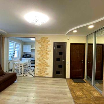 Продам 3 к квартиру на вул.Пирогова 8421