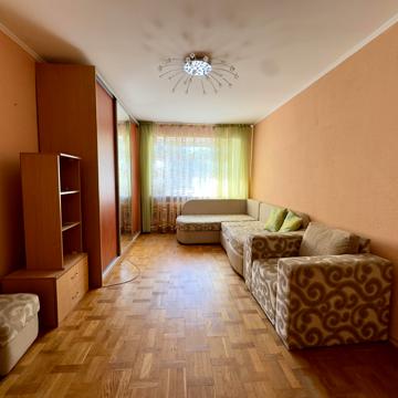 Білоцерківська вул., 2а