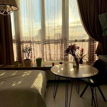 Петропавлівська вул., 40
