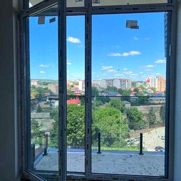 Чудова 2 кімнатна квартира в центрі міста ЖК  Light Home