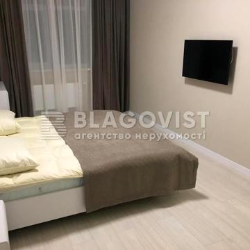 Саперне Поле вул., 12
