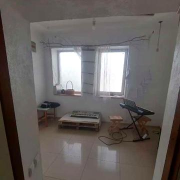 Продам 1 кімнатну квартиру. Центральний ринок 3 хв.