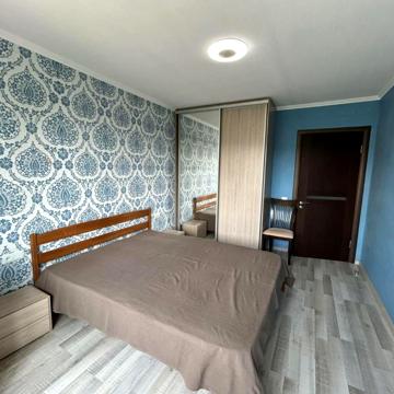Перемоги вул., 5