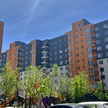 Немирівське шосе, 94-Л, к1-4
