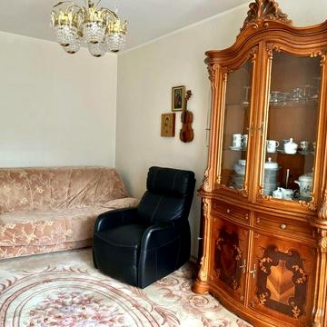 3 кімнатна квартира м. Кривий  Ріг вул. В.Бизова ЖК Восток 25