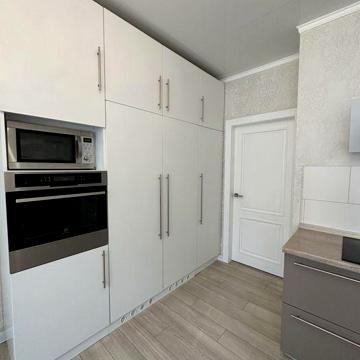 Продаж квартири Григоренка,20 Позняки Осокорки 3 окремі кімн, 3 поверх