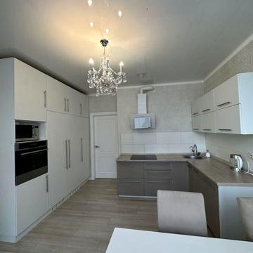 Продаж квартири Григоренка,20 Позняки Осокорки 3 окремі кімн, 3 поверх