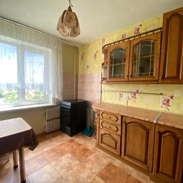 Терещенківська вул. (Червоного Козацтва), 12