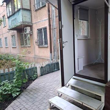 Довгострокова оренда 2к Квартира Героїв Крут (Валентини Терешкової) вулиця