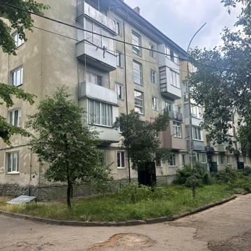Продам 1кімнатну квартиру по вул.Грушевського 95.2