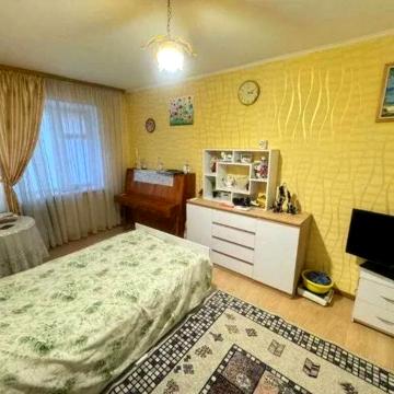 Київська, 300в