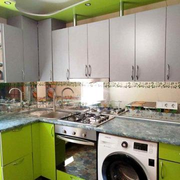 Здається 3-кімнатний будинок в старому центрі