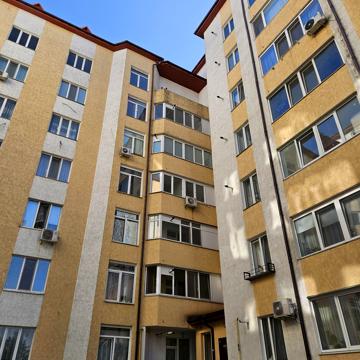Маріїнська вул., 5
