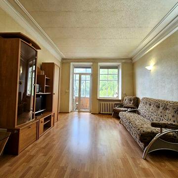 Продам 2к квартиру у центрі ,Пасаж