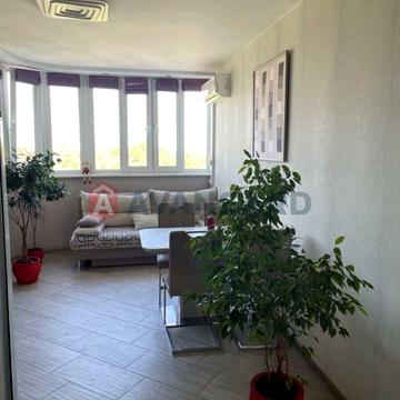Рельефная ул., 8, Днепровский, Запоріжжя, Запорізька 64000.0 USD