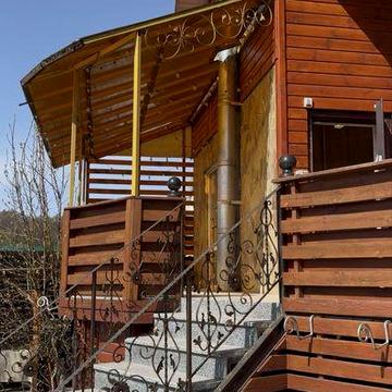 Продаж будинку  в передмісті,біля озера «Мельком»