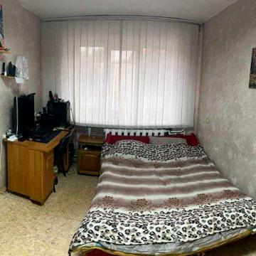 Двокімнатна квартира, центр міста,  Леоніда Стромцова 1