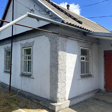 Продам дом и соседний участок прилягающий к нему !