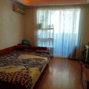 Сдам 1 комнатную квартиру. на Таирова, Королева