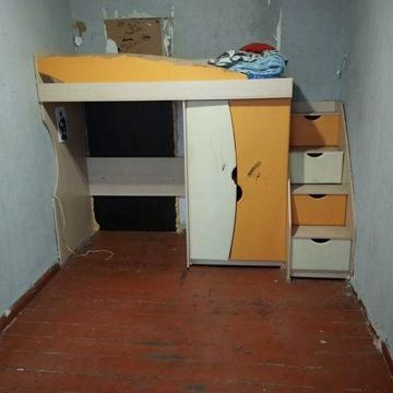 Продам 2 кімнатну готельку біля метро ХТЗ