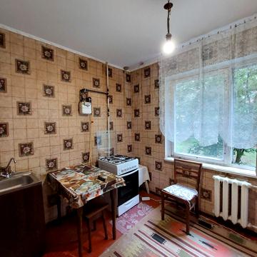 Сонячний мікрорайон вул., 35