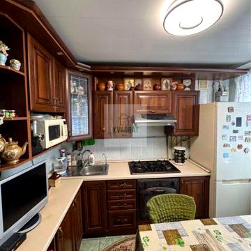 Продам 1-кімнатну квартиру з індивідуальним опаленням.руські фільварки