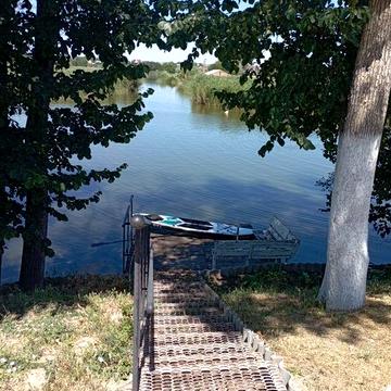 Сдам дачу в Самаровке возле реки первая линия , мостик, пляж